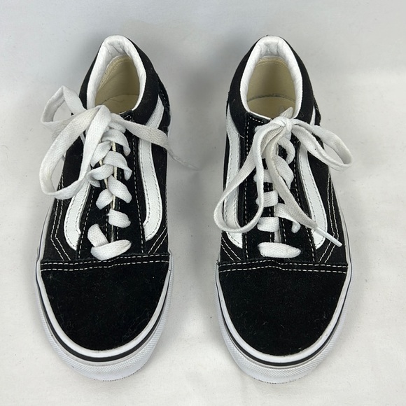 Old skool Vans sneakers, black and white, size 1 kids - Picture 2 of 16